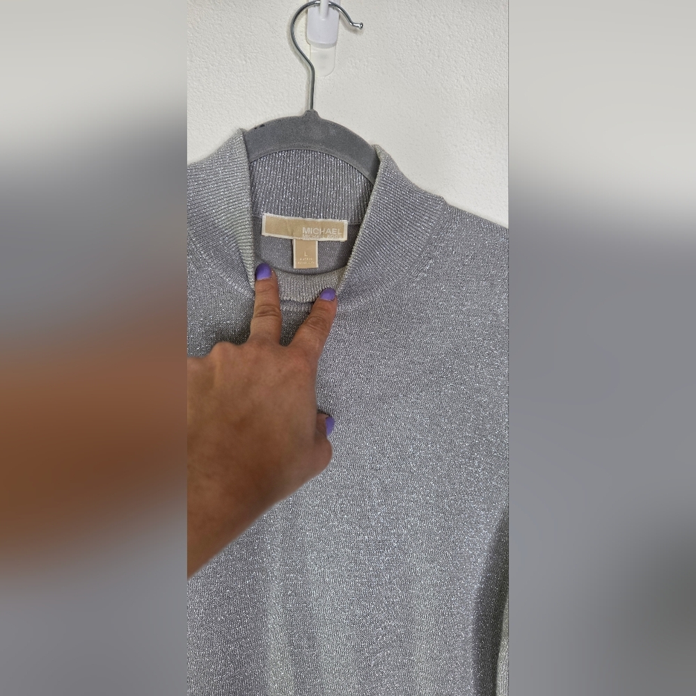 Michael Kors Metallic Silver Mock Neck Short-Sleeve Sweater - Size Large - Picture 8 of 15